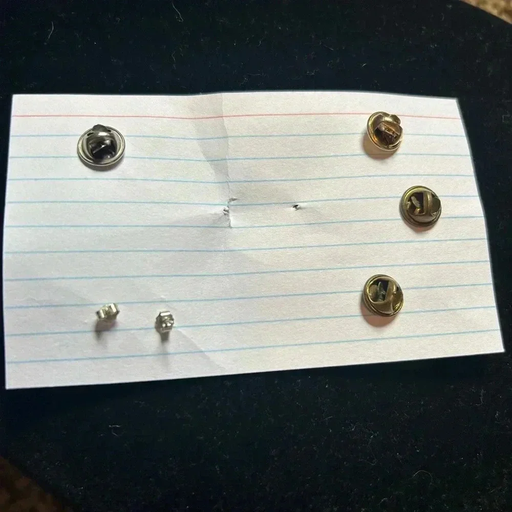 Angelic‎ brooches set